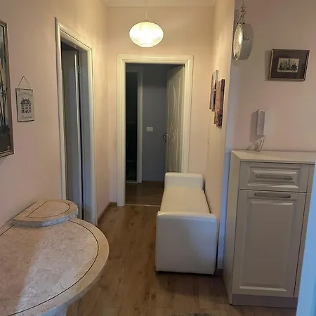 Appartamento Mirsa *